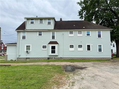 246 5th Street NW Barberton OH 44203
