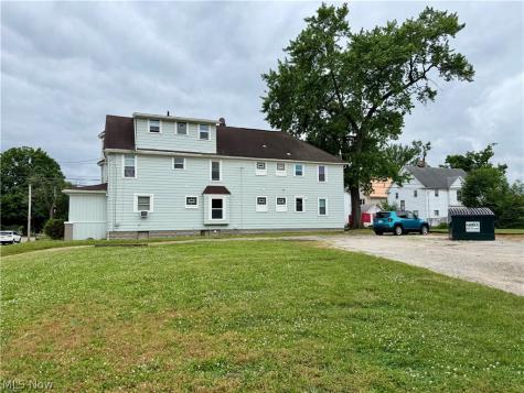 246 5th Street NW Barberton OH 44203