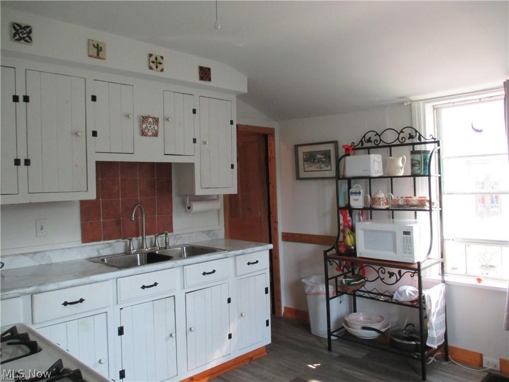 415 Dover Center Road Bay Village OH 44140