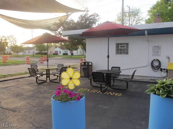 15753 Puritas Avenue Cleveland OH 44135