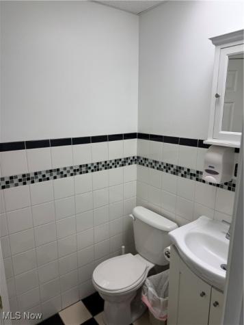 15753 Puritas Avenue Cleveland OH 44135