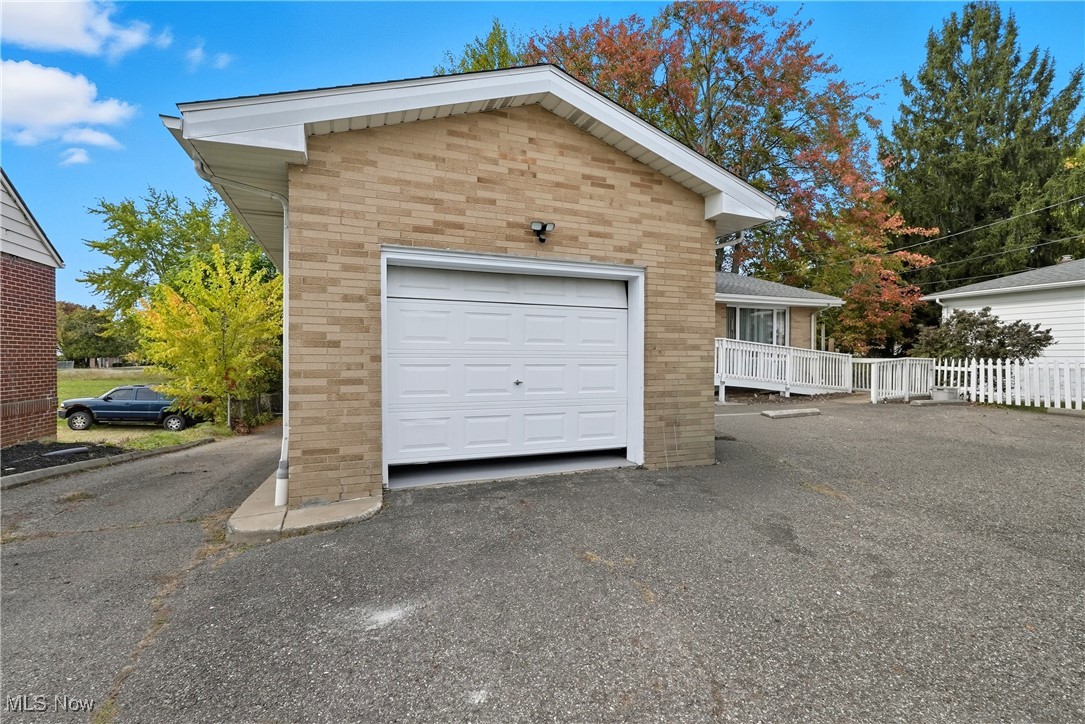 1534 Brittain Road Akron OH 44310