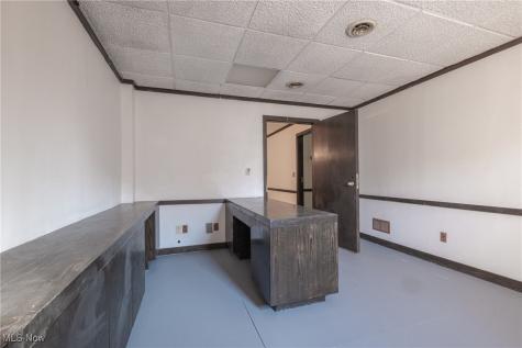 1194 E 60th Street Cleveland OH 44103