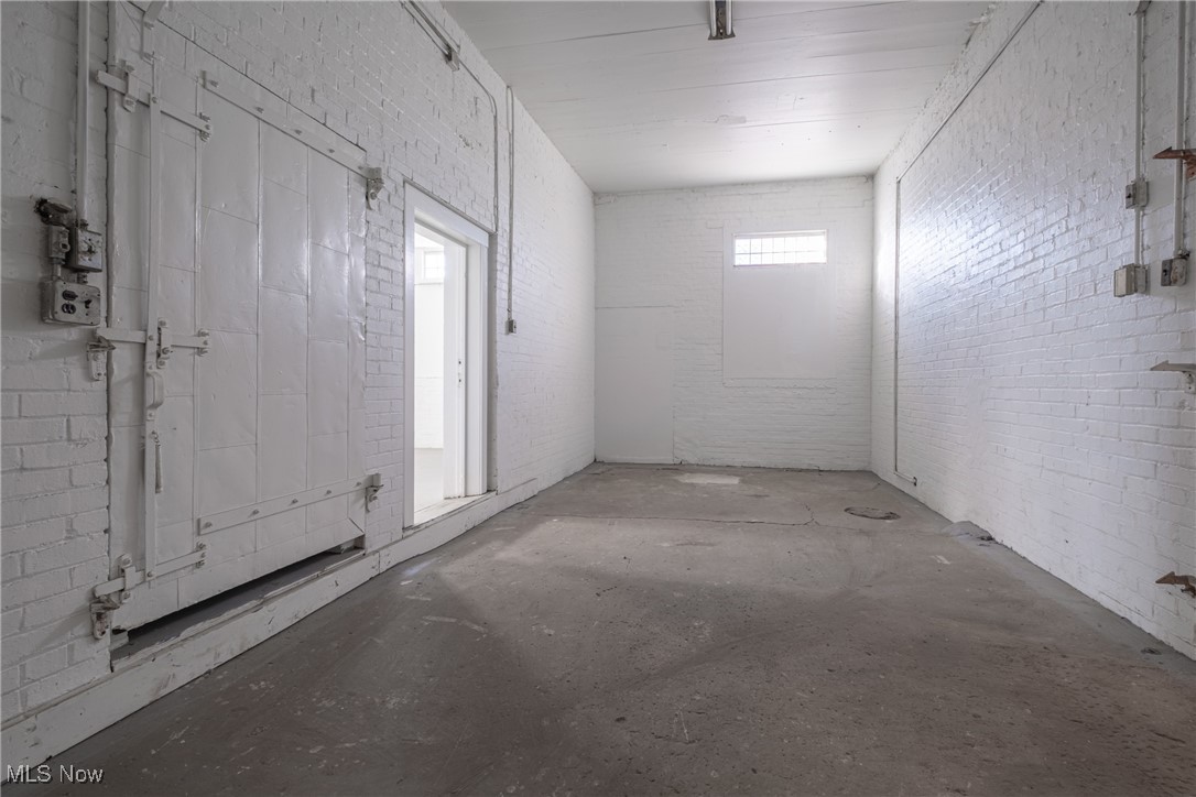 1194 E 60th Street Cleveland OH 44103