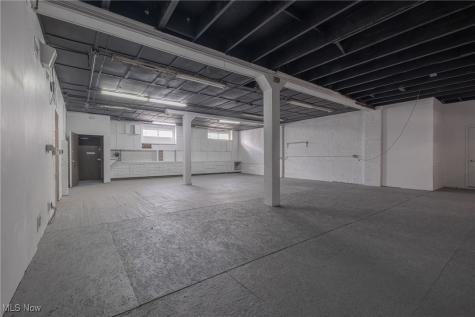 1194 E 60th Street Cleveland OH 44103