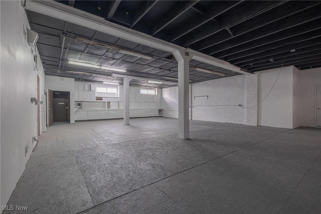 1194 E 60th Street Cleveland OH 44103