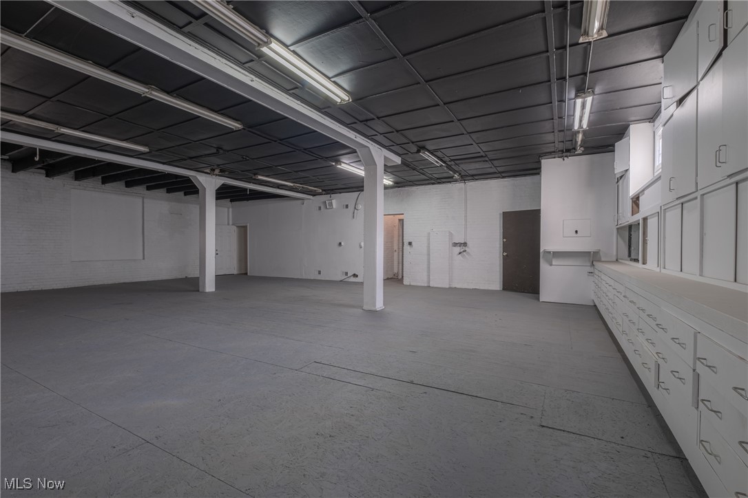 1194 E 60th Street Cleveland OH 44103