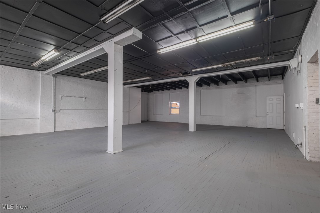 1194 E 60th Street Cleveland OH 44103