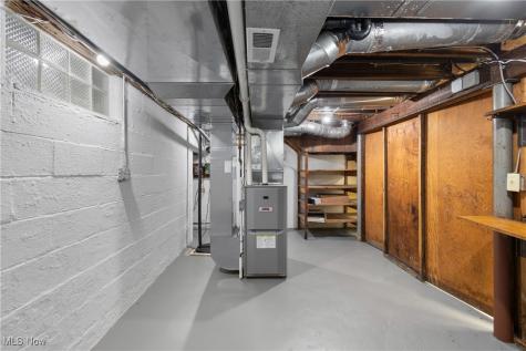 1850 Whipple Avenue NW Canton OH 44708