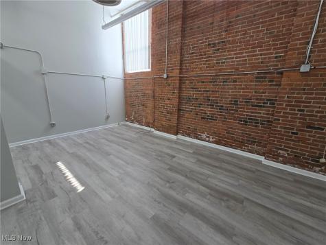 1667 E 40th Street Cleveland OH 44103