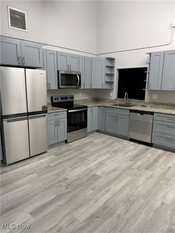 1667 E 40th Street Cleveland OH 44103