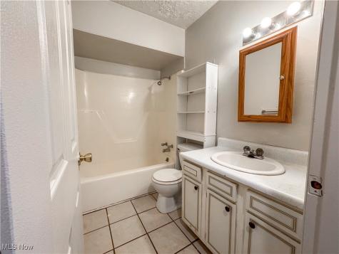 1310 Mishler Street NE Alliance OH 44601