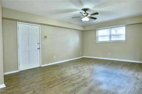 203 Churchill Hubbard Road Road Liberty OH 44505