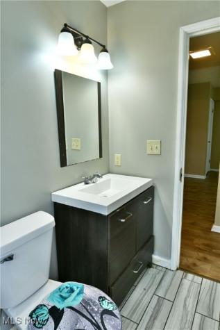 203 Churchill Hubbard Road Road Liberty OH 44505