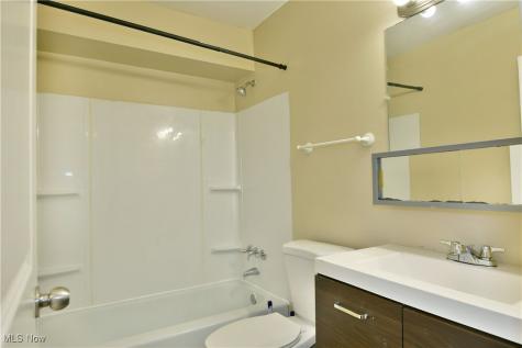 203 Churchill Hubbard Road Road Liberty OH 44505