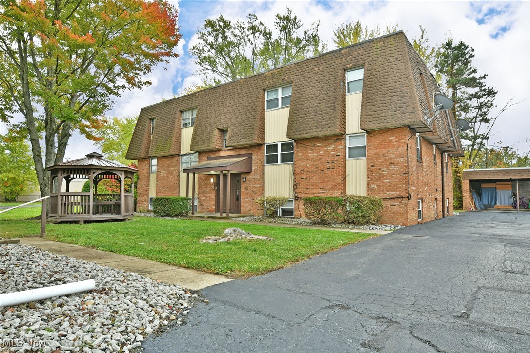 203 Churchill Hubbard Road Road Liberty OH 44505