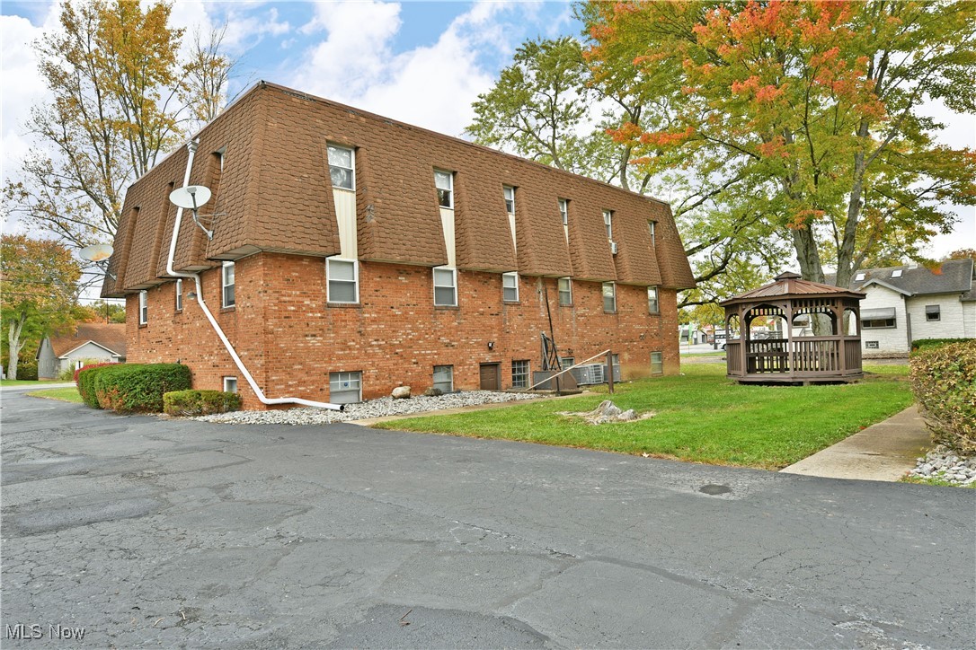 203 Churchill Hubbard Road Road Liberty OH 44505