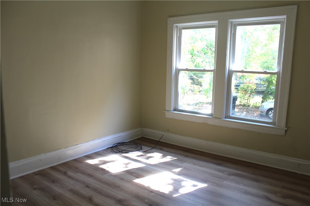 957 E 143rd Street Cleveland OH 44110