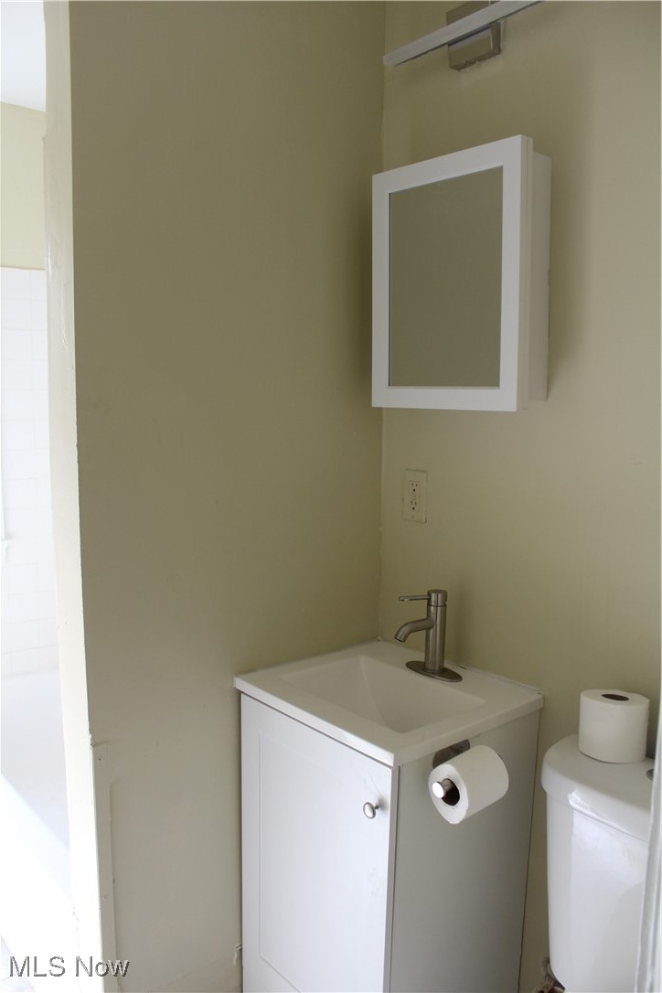 957 E 143rd Street Cleveland OH 44110