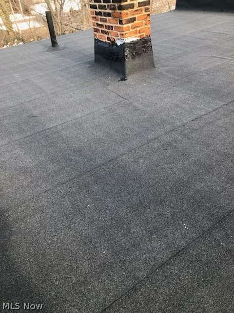 957 E 143rd Street Cleveland OH 44110