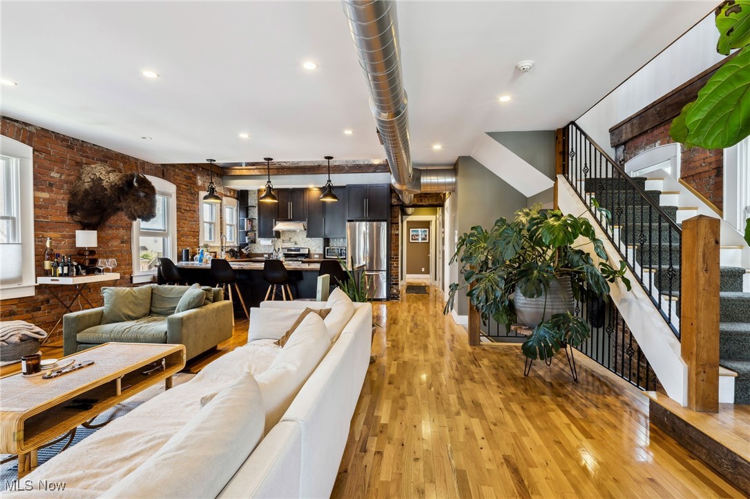 801 Literary Road Cleveland OH 44113