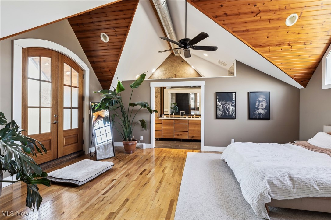 801 Literary Road Cleveland OH 44113