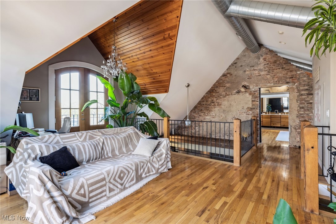 801 Literary Road Cleveland OH 44113