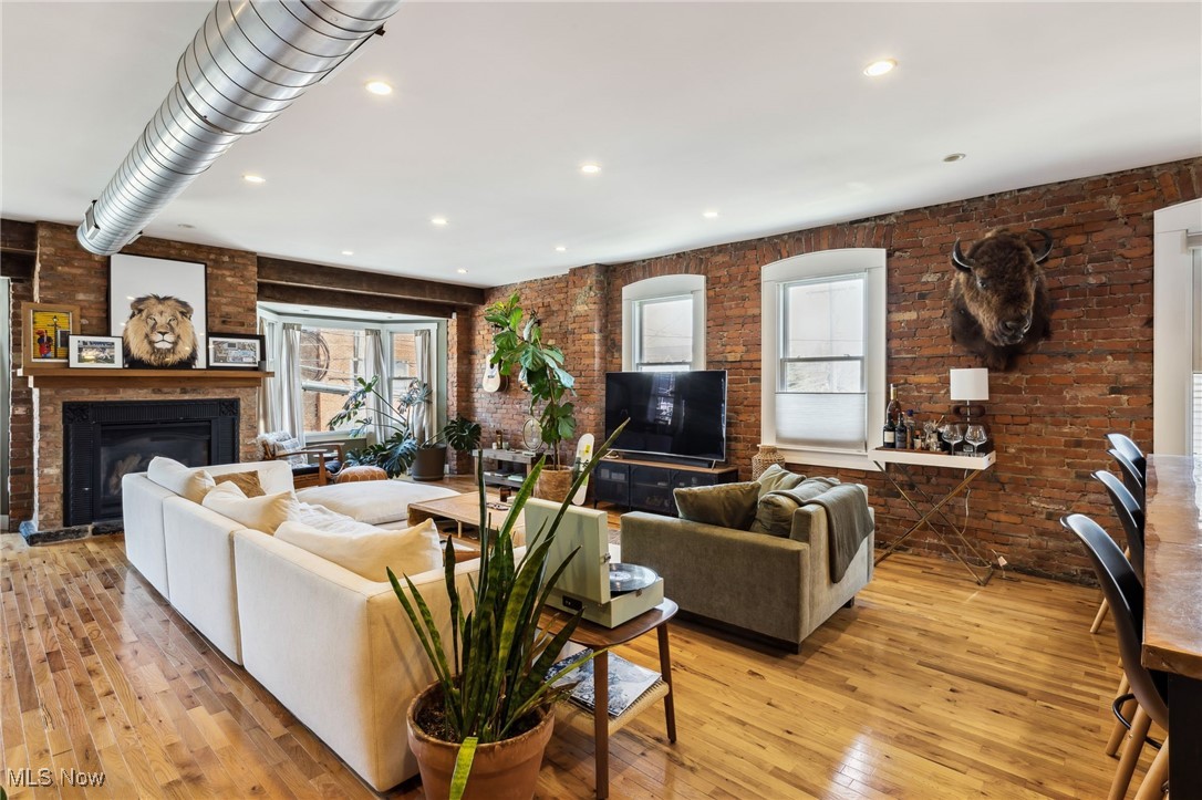 801 Literary Road Cleveland OH 44113