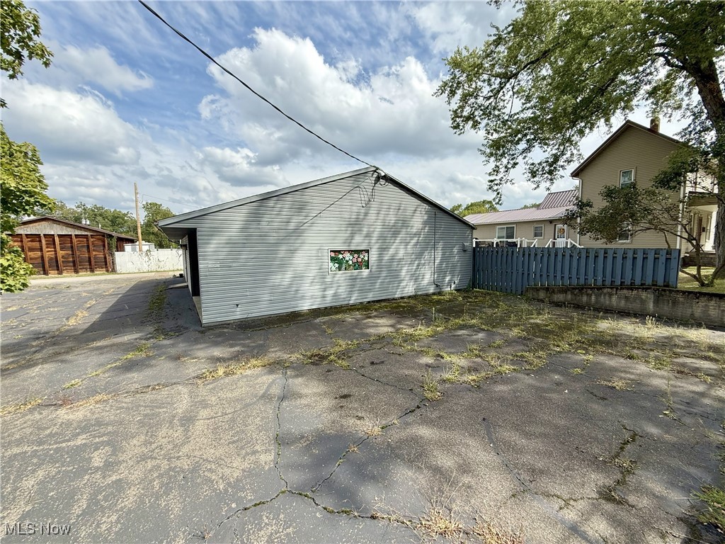 133 S Mount Vernon Avenue Loudonville OH 44842