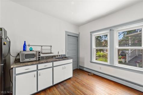 2280 W 10th Street Cleveland OH 44113