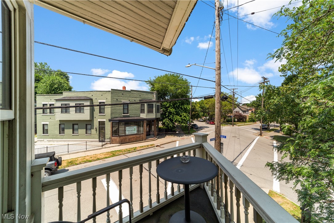 2280 W 10th Street Cleveland OH 44113