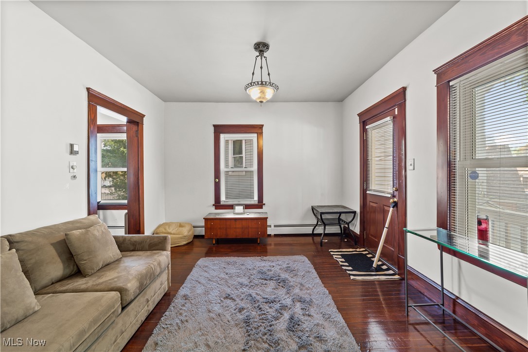 2280 W 10th Street Cleveland OH 44113