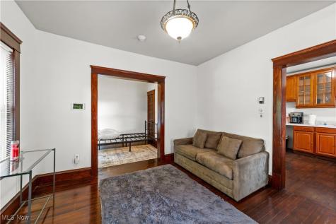 2280 W 10th Street Cleveland OH 44113