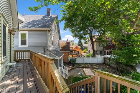 2280 W 10th Street Cleveland OH 44113