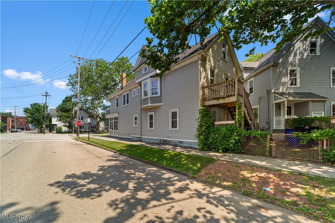 2280 W 10th Street Cleveland OH 44113