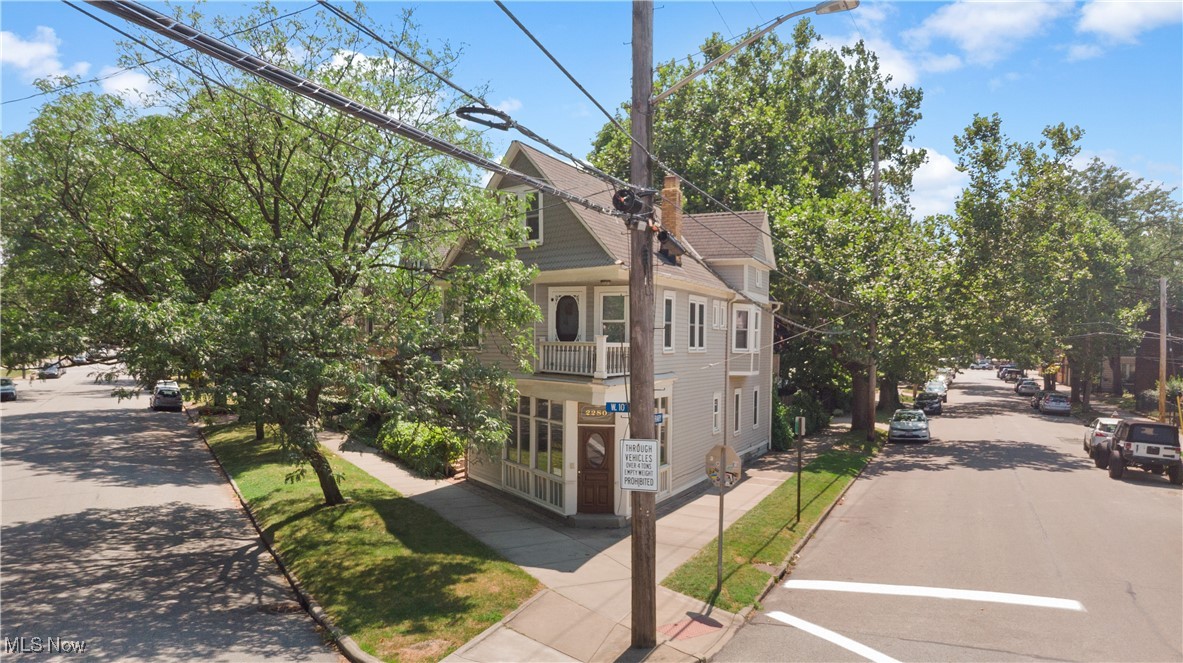 2280 W 10th Street Cleveland OH 44113