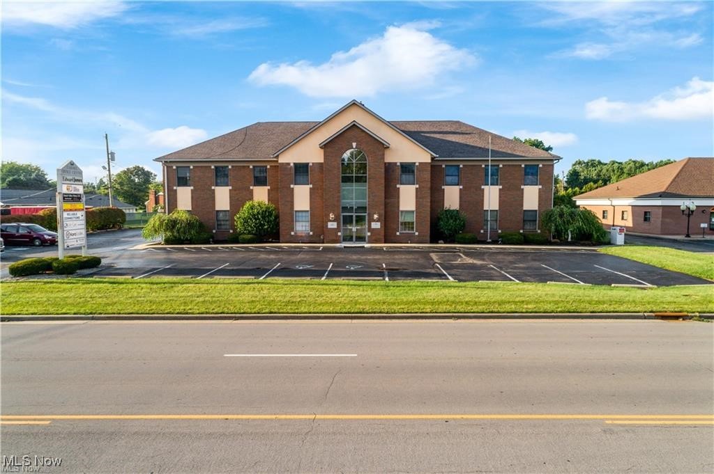 4501-4463 Hills And Dales Road NW Canton OH 44718