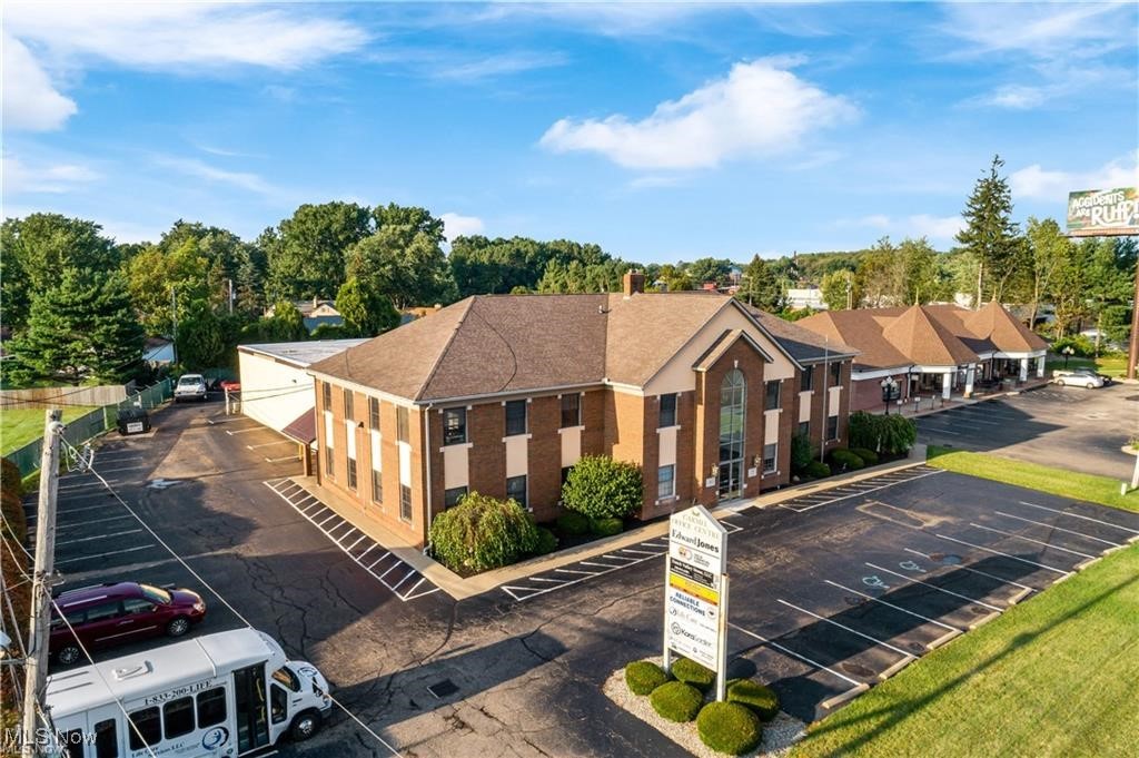 4501-4463 Hills And Dales Road NW Canton OH 44718