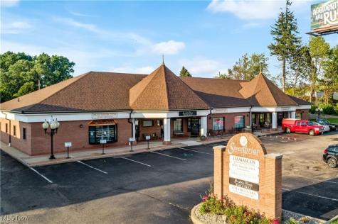 4501-4463 Hills And Dales Road NW Canton OH 44718
