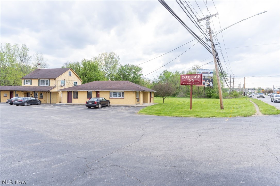 5318 Youngstown Warren Road Niles OH 44446