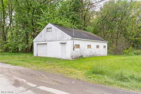 5318 Youngstown Warren Road Niles OH 44446