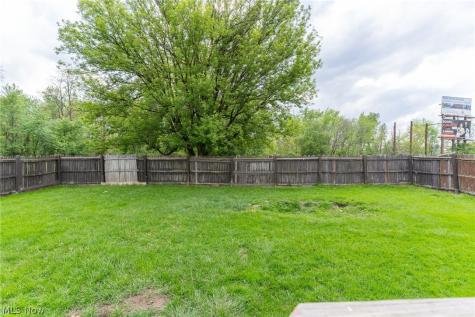 5318 Youngstown Warren Road Niles OH 44446
