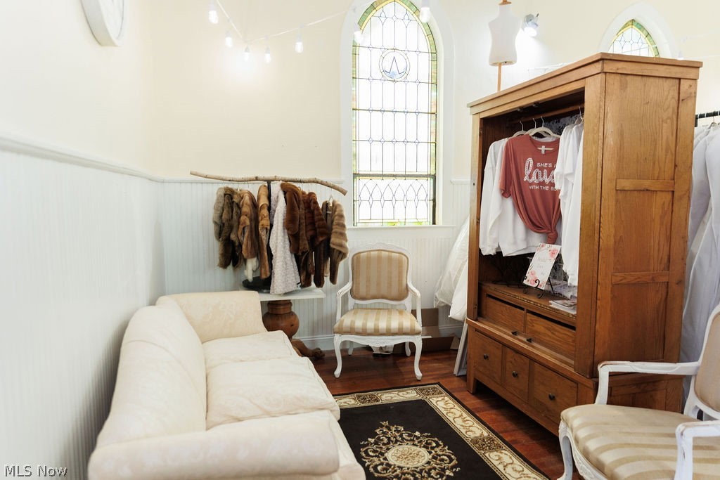 923 W Main Street Geneva OH 44041