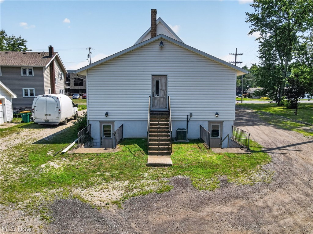 923 W Main Street Geneva OH 44041