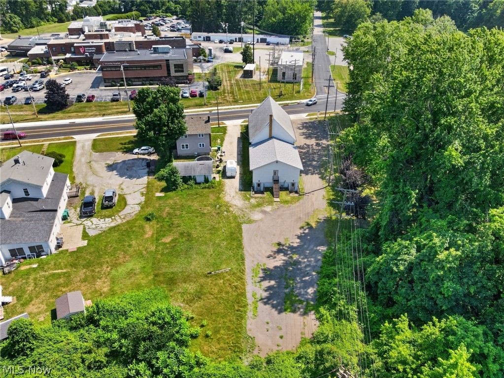 923 W Main Street Geneva OH 44041