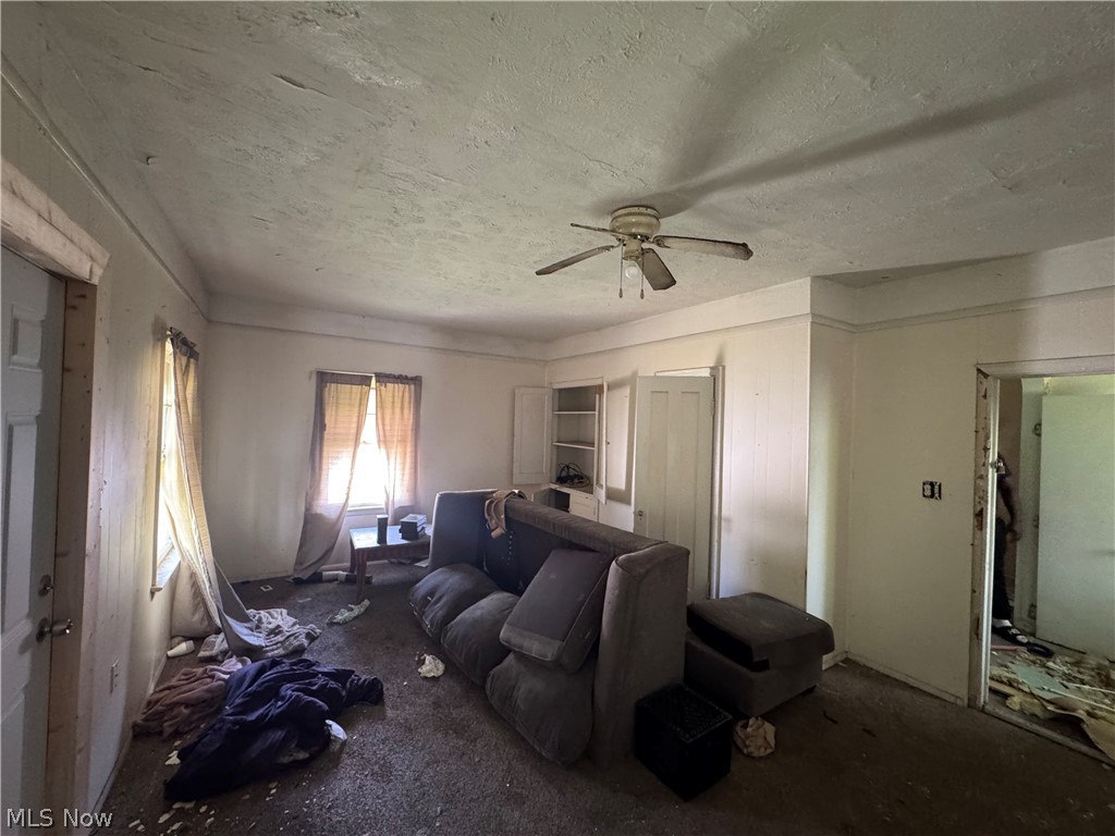 7523 Union Avenue Cleveland OH 44105