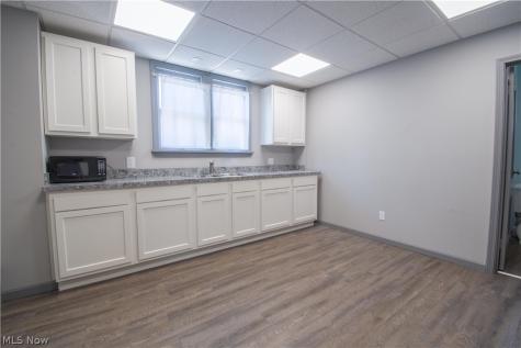 8419 Cleveland Avenue NW North Canton OH 44720