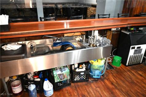 805 Upson Street Akron OH 44305