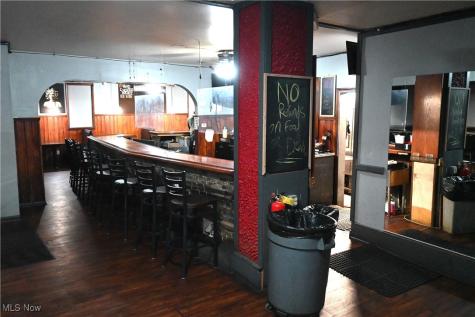 805 Upson Street Akron OH 44305