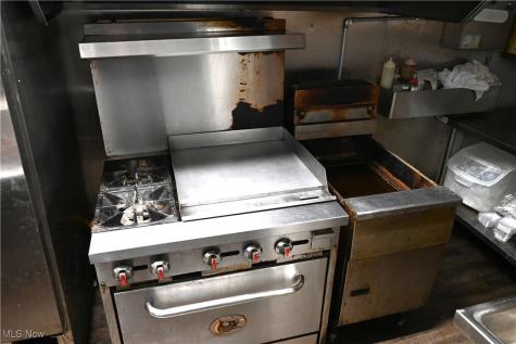 805 Upson Street Akron OH 44305